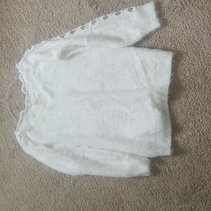 Mazik white sweater